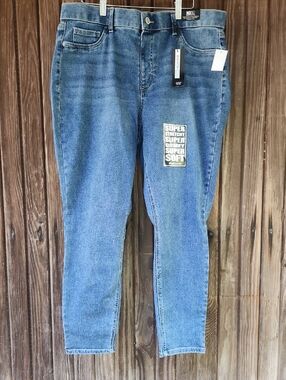 Stitch Star NwT  Womens High Rise Jeans